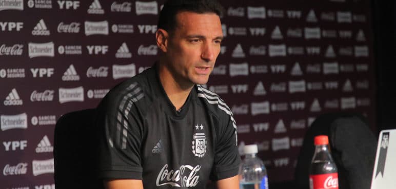 Lionel Scaloni: "Messi es un tipo que no vende humo"
