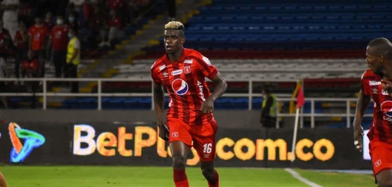Pablo Ortiz es nuevo jugador del F. C. Midtjylland de Dinamarca