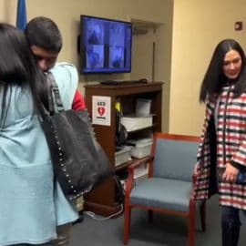 Vallecaucano sobreviviente de naufragio en EE UU se reencontró con su mamá
