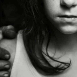Joven intentó abusar sexualmente de una niña de 5 años en un colegio
