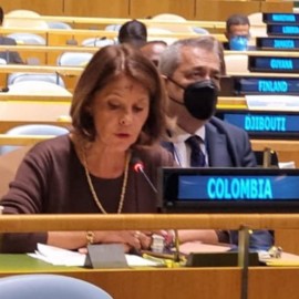 Colombia se ofrece como mediador ante la guerra entre Rusia y Ucrania