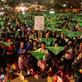 Corte Constitucional pide respetar sus decisiones luego de despenalizar el aborto