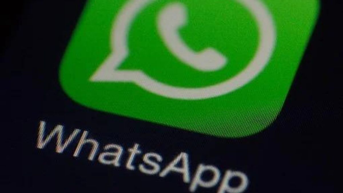 Estas son las versiones de WhatsApp que contienen virus