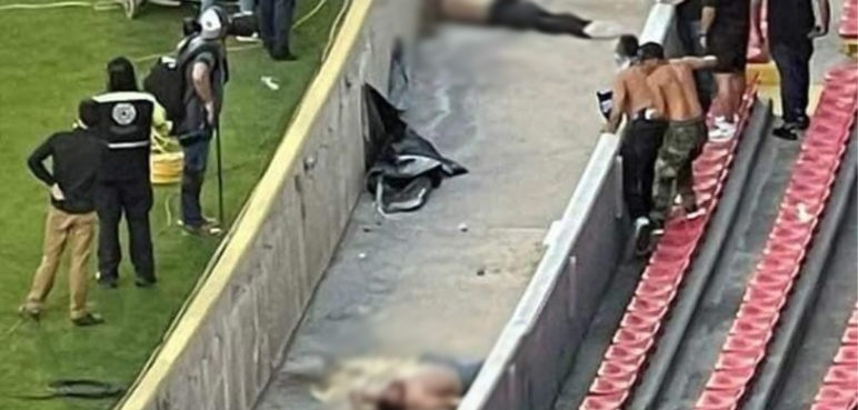 Pese a duras imágenes en estadio de México, gobierno dice que no hay muertos