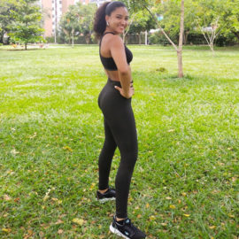 Tefha Libreros nos trae una rutina rápida, sencilla de abdomen y core para hacer en casa