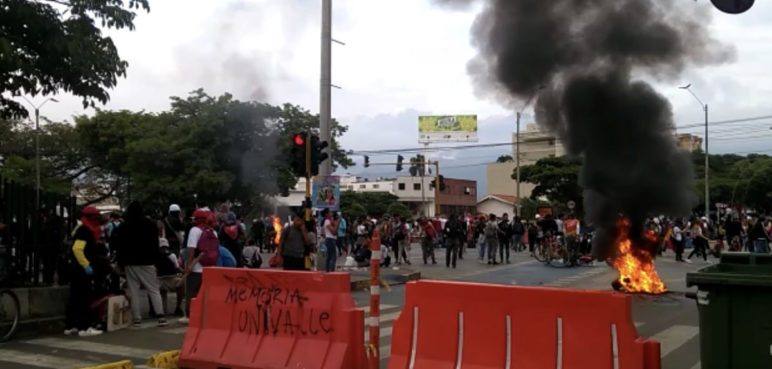 Acusan a tres policías de Cali por homicidios durante el paro nacional