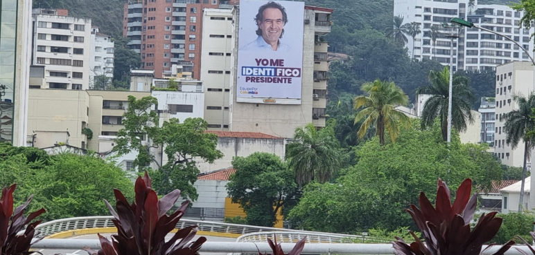 Campaña de Fico Gutiérrez deberá bajar 18 vallas publicitarias en Cali