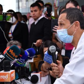 Harán estudios adicionales al cerebro de Freddy Rincón, según parte médico