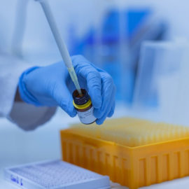 Descubren por qué el covid provoca inflamaciones graves en algunos pacientes