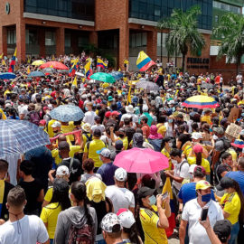 Jornada de manifestación avanza pacíficamente en Cali