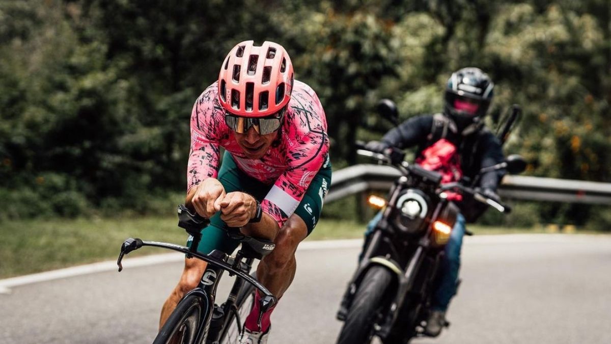 Rigoberto Urán se retiró del Tour de Romandía por lesión