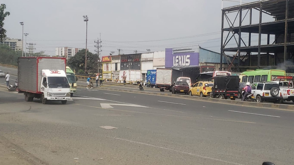 Video: motociclistas y ciclistas pelean en plena vía pública en el norte de Cali