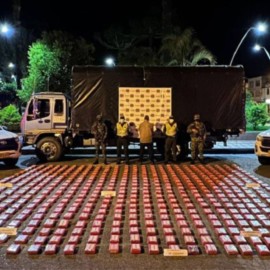 Autoridades hallaron 572 kilos de cocaína en un camión al oriente del Valle