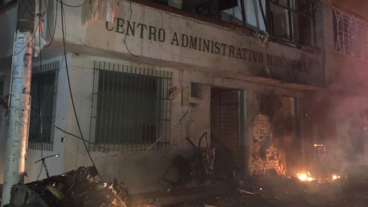 Colombia aprobaría en mayo cuarta dosis de vacuna contra covid-19