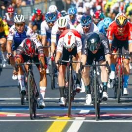 Con foto finish, Fernando Gaviria quedó segundo en la etapa 11 del Giro de Italia