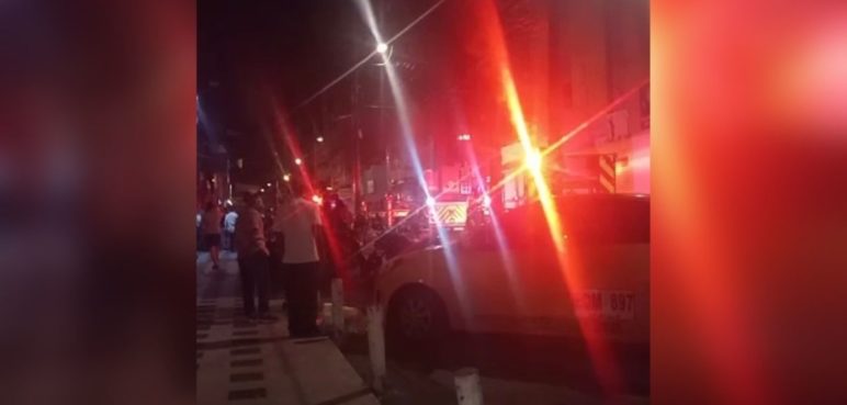 Emergencia por incendio en edificio comercial en San Nicolás