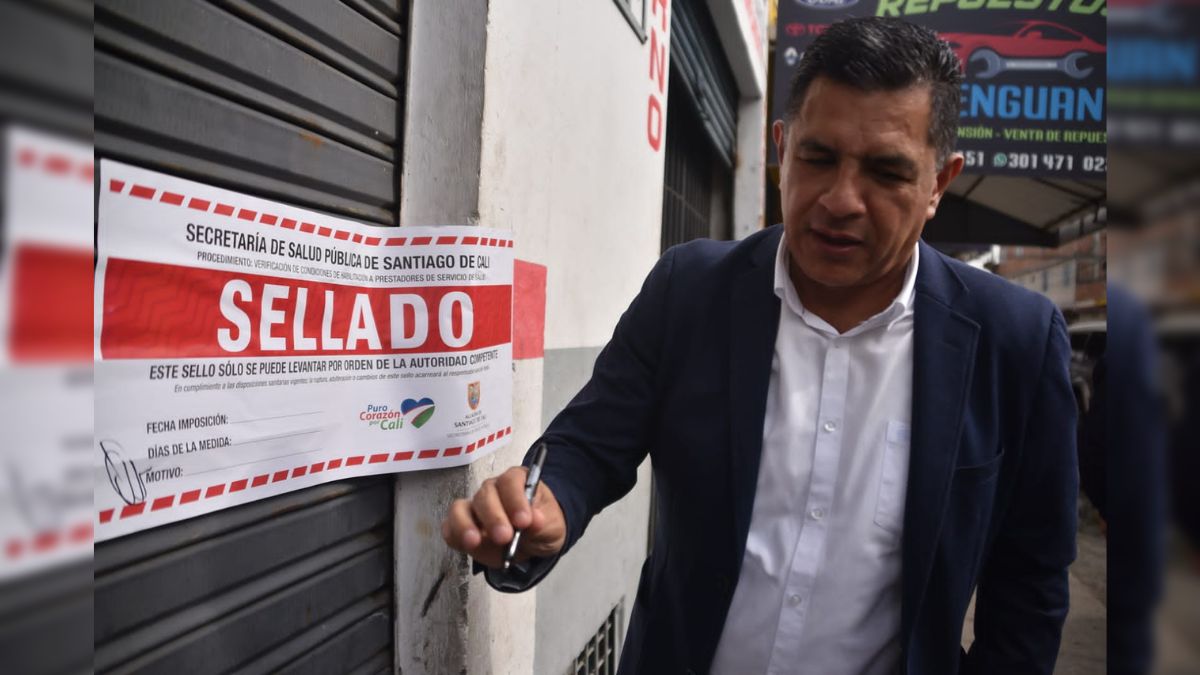 Mujer que fue atropellada por ambulancia permanece en delicado estado de salud