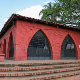 Siguen las dudas por intervención a Colegio Santa Librada que amenaza ruina