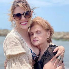 Tras grave accidente, muere la madre de Ana Karina Soto