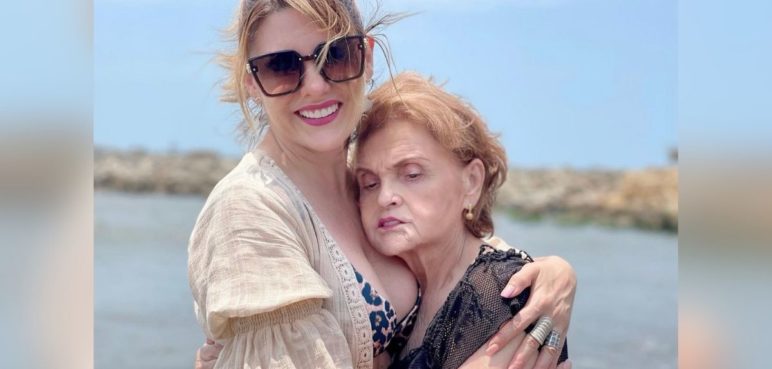 Tras grave accidente, muere la madre de Ana Karina Soto
