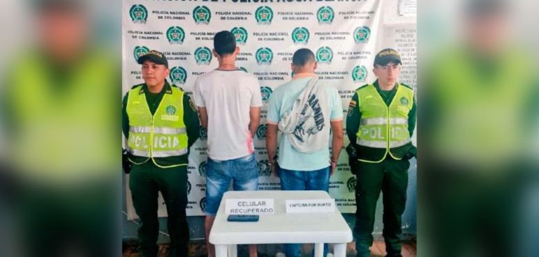Capturan a dos sujetos que robaban en una estación del MÍO al oriente de Cali