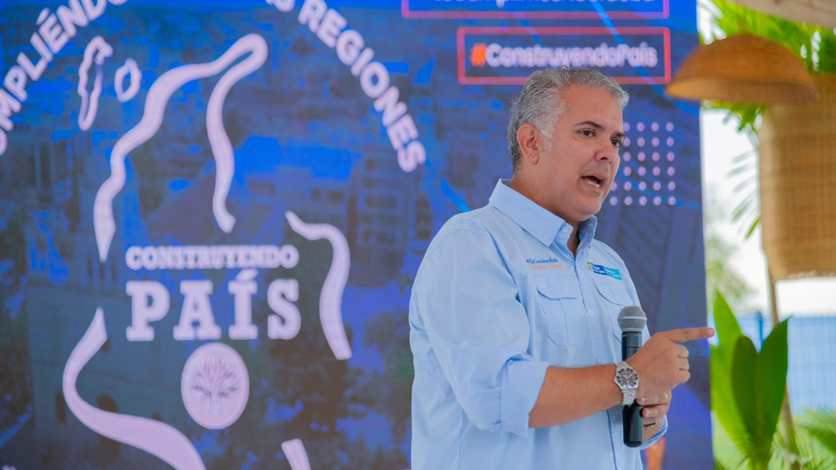 ¿Quién ganaría? Encuesta reveló empate técnico entre Petro y Hernández