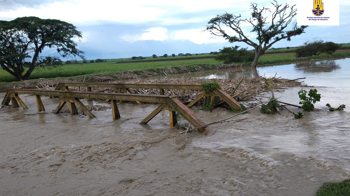 Inundaciones por rompimiento del jarillón Río Frayle en corregimiento de Palmira