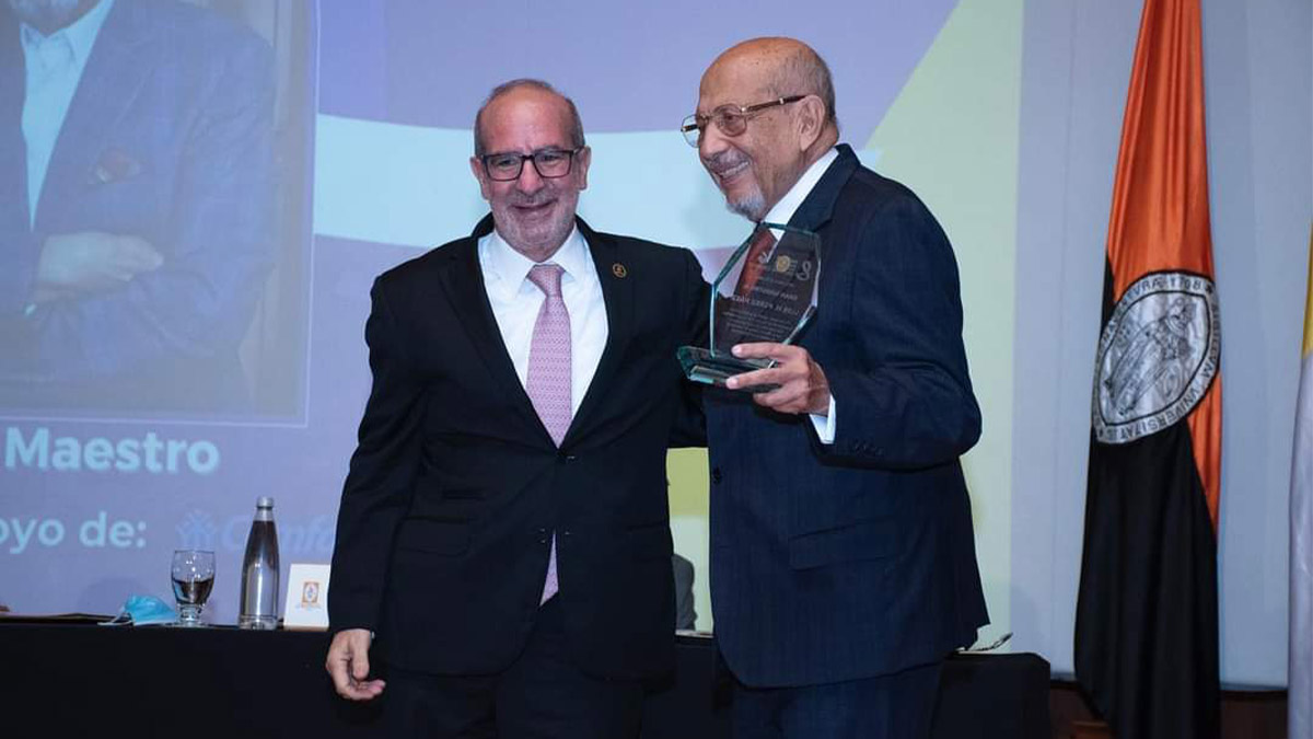 Felicitaciones a los profesores UAO ganadores en los Premios Cidesco