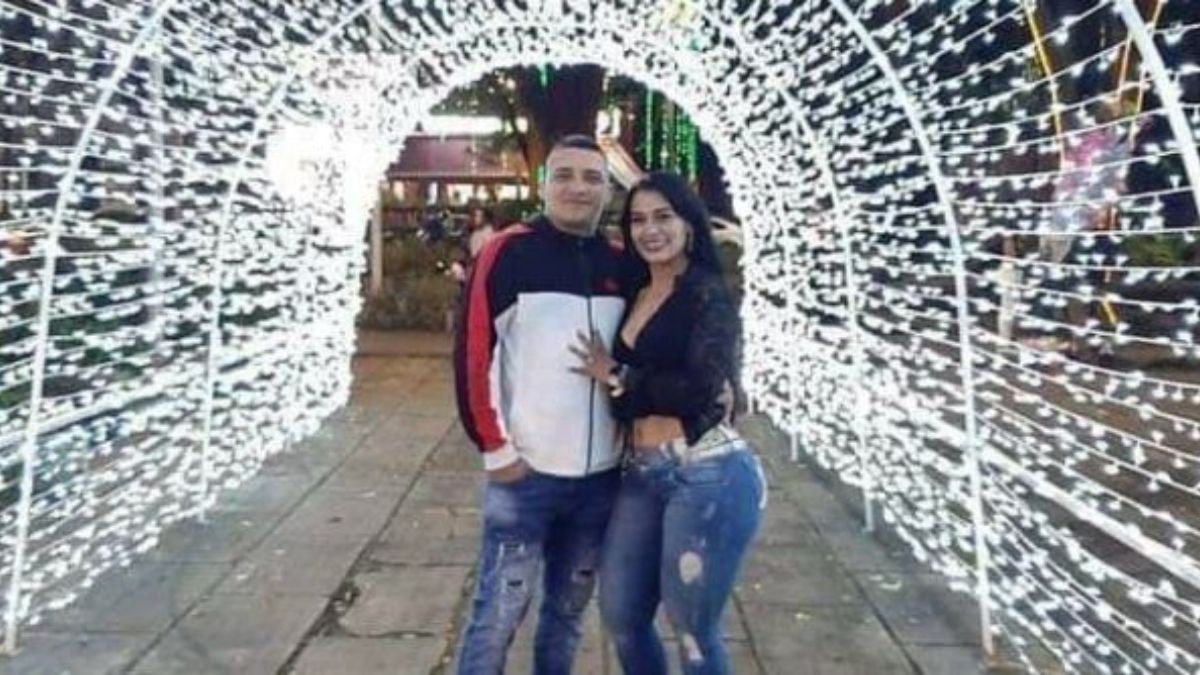 Precio del dólar se estabiliza tras fuerte subida en la mañana de este martes