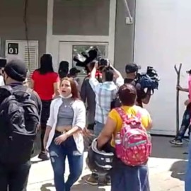 Reclamo de pruebas de supervivencia de familias en Tuluá casi termina en disturbios