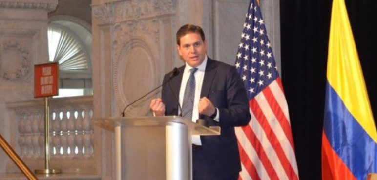 Renunció Juan Carlos Pinzón, embajador de Colombia en Estados Unidos