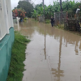 Sigue emergencia en el sector de Caucaseco, Palmira por creciente de río