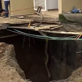 "Hay un río debajo de los apartamentos": denuncian en unidad residencial de Cali