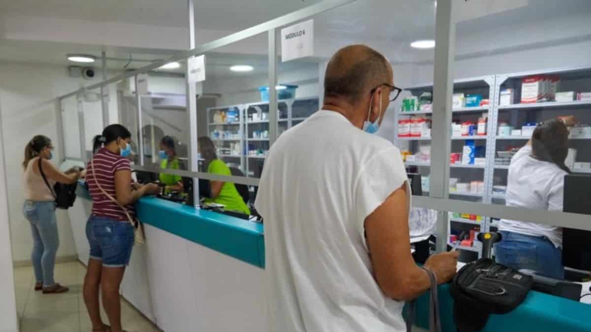Cámara de Comercio de Cali lidera estrategia para entregar medicinas