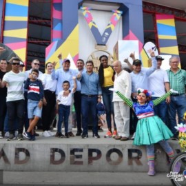 Cali recibe la placa ‘Kilómetro Cero del Deporte Mundial’ en su cumpleaños