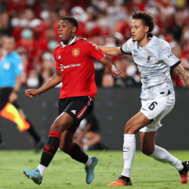 Con Luis Díaz en campo, Liverpool perdió 4 a 0 contra el United