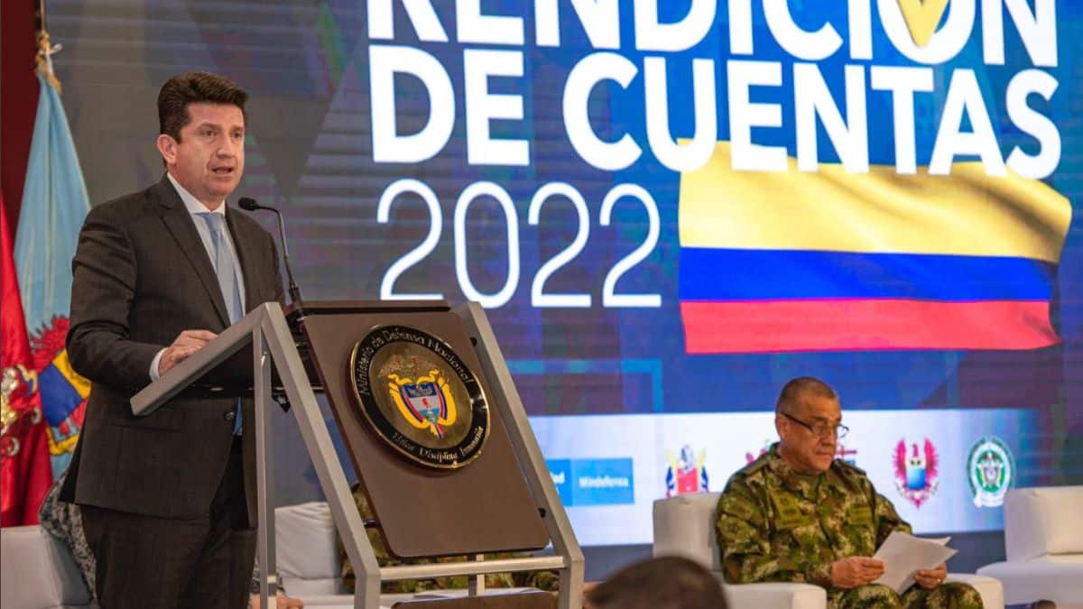 Aplican extinción de dominio a Drogas La Rebaja tras fallo tribunal