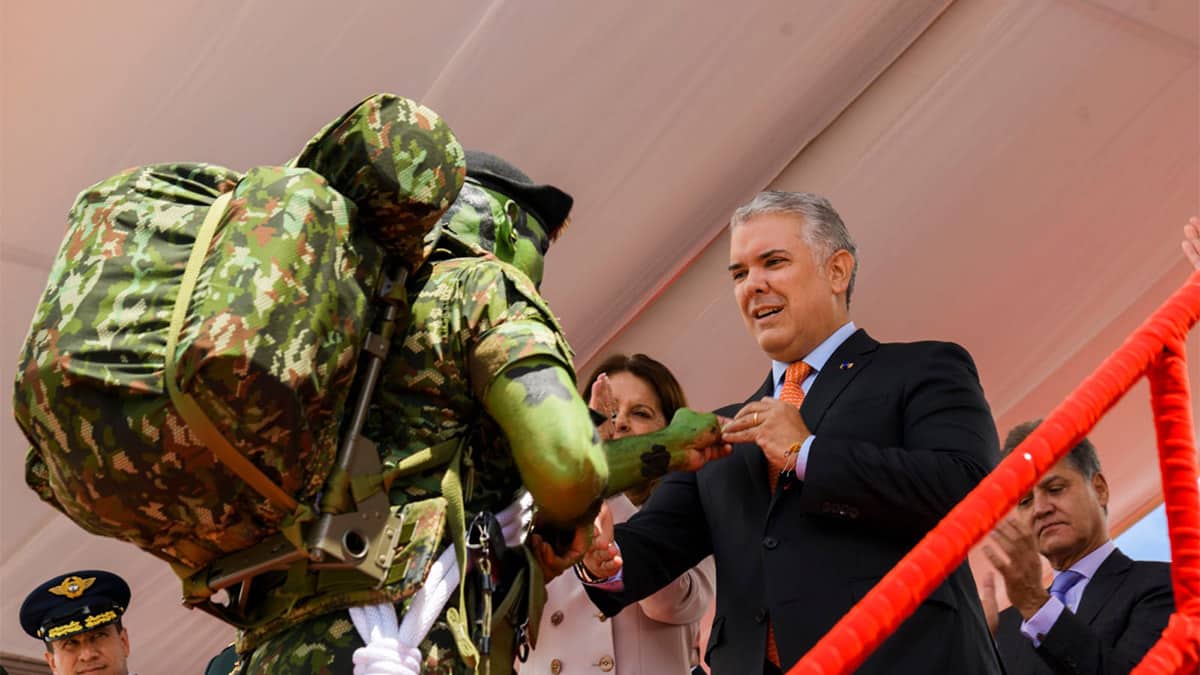 Petro nombró a un exjuez de la Corte Suprema como Ministro de Defensa