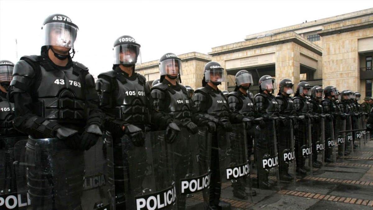 Defensoría del Pueblo: Más de 30.000 personas han sido desplazadas este año