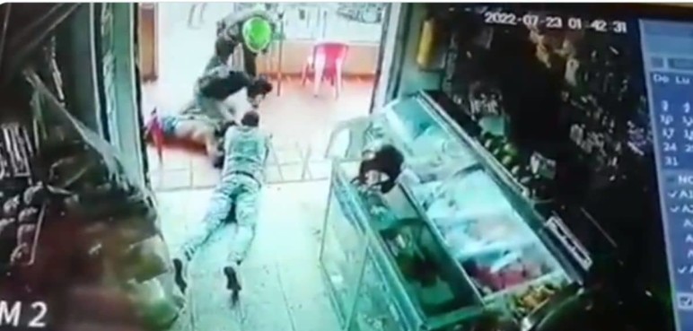 En video: Policías evitaron robo en el barrio República de Israel en Cali