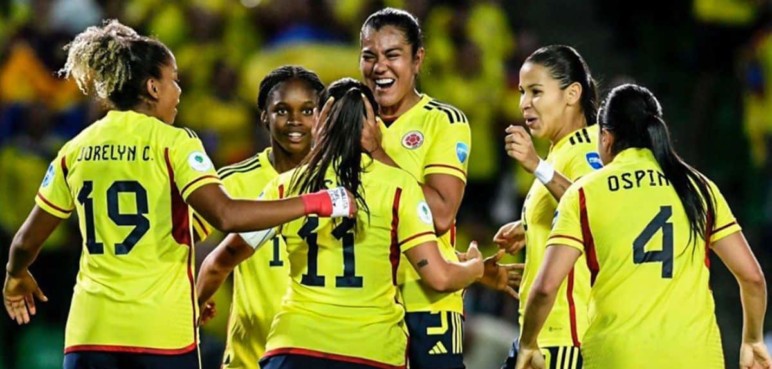 La Selección Colombia Femenina enfrenta a Argentina por un cupo en la final