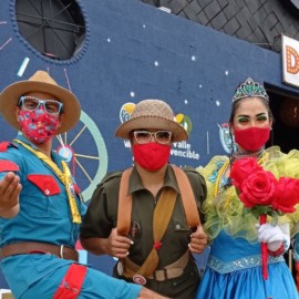 Las vacaciones de verano se viven en Paseo de la Aurora