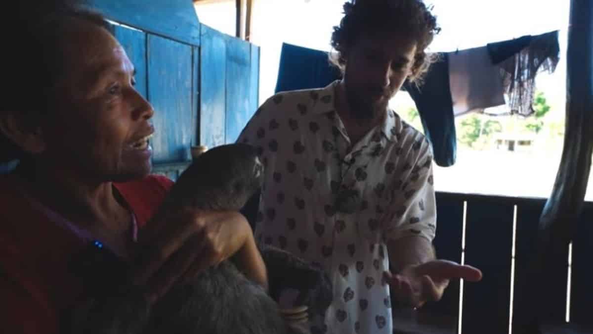 "Que nadie piense que así es la comida china": tiktoker al probar arroz chino