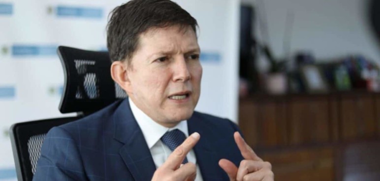 MinJusticia responde a Ospina acerca de petición de emergencia carcelaria