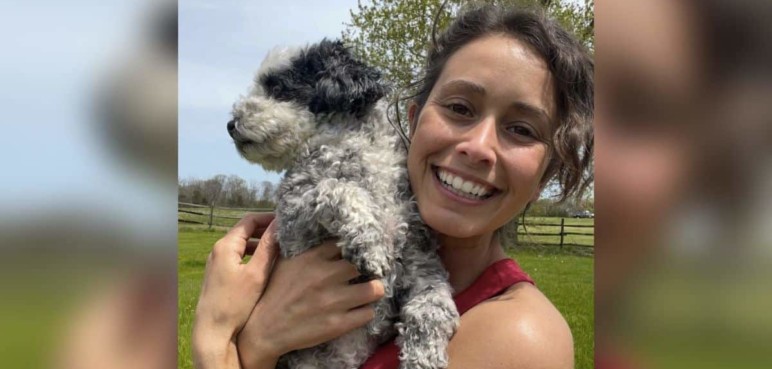 Mujer renunció a millonario sueldo por dedicarse a cuidar de animales