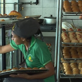 ¿Ya no se consigue pan de 500 en Cali? Esto es lo que pasa con el sector panadero