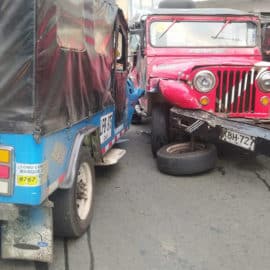 Accidente entre dos gualas en el oeste de Cali deja nueve personas heridas