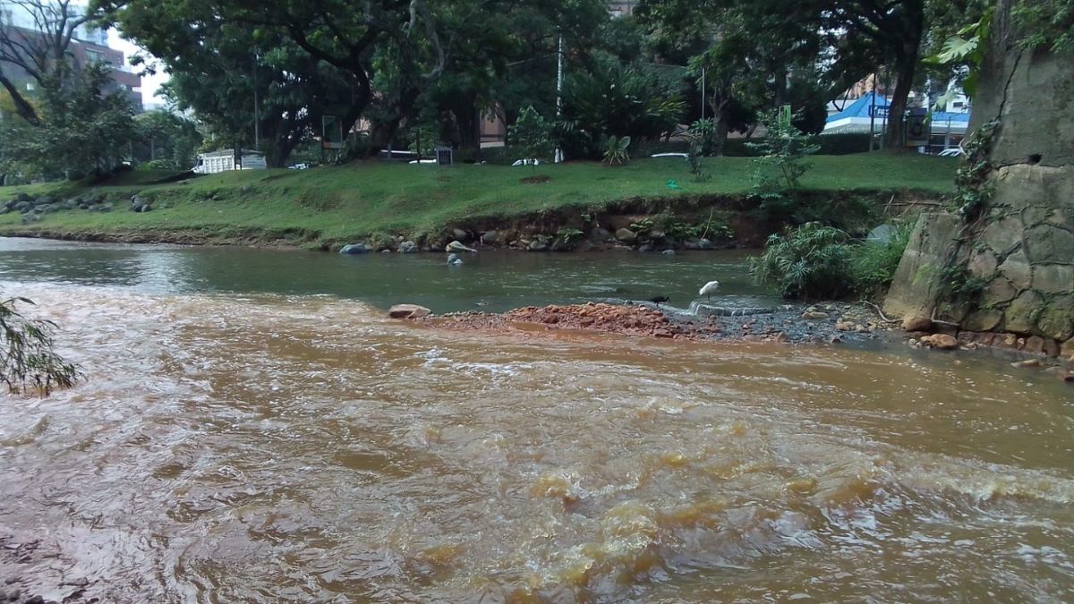 Alcalde convocó a cumbre para solucionar problemas del río Aguacatal