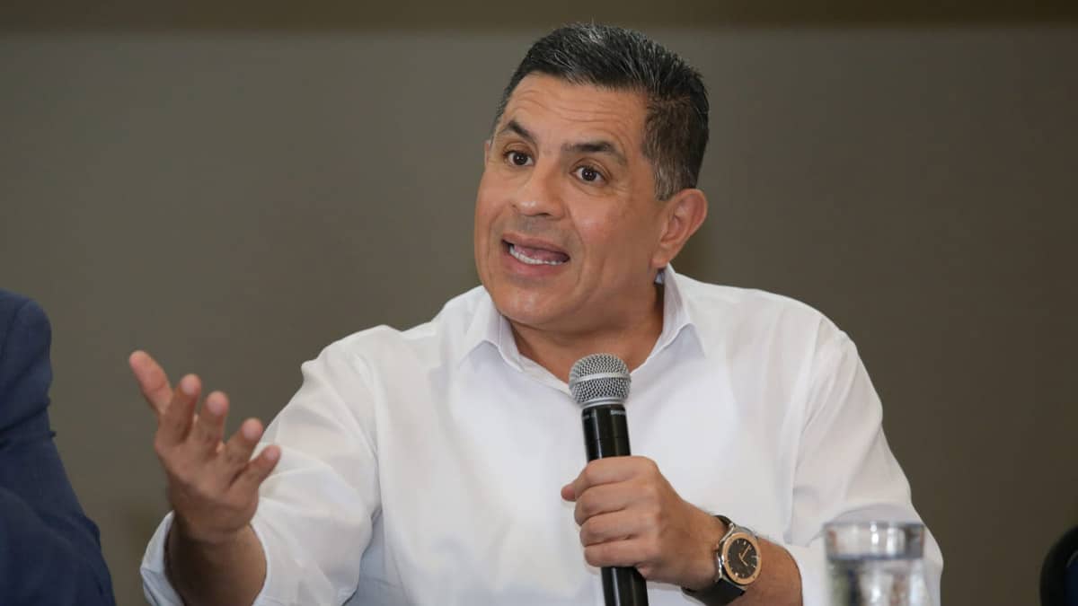 Emcali instaló paneles solares para producir agua potable en Puerto Mallarino