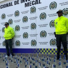 Autoridades incautaron 240 canecas de licor adulterado en Cali